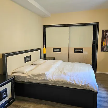 Apartment 2e Blloku Tirana