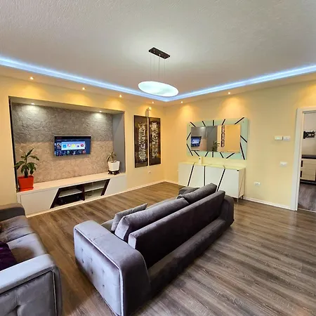 2e Blloku Apartment